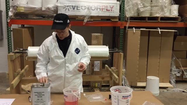 How to Mix Polyester Resin смотреть онлайн