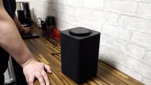 Тест Алисы! Распаковка и обзор Яндекс Станции