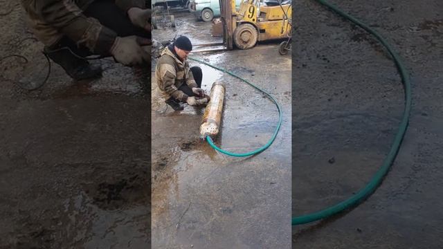 Режем ацетиленовый балон смотреть онлайн