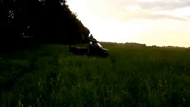 Самодельный вездеход с ломающейся рамой. Покатушки. смотреть онлайн