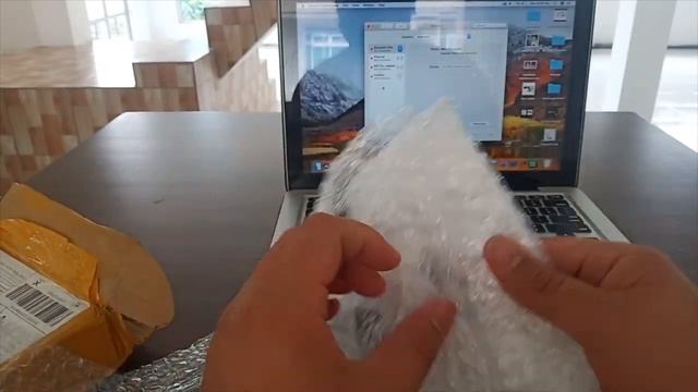 DIY replacing Apple A1278 Airport card (WIFI) смотреть онлайн