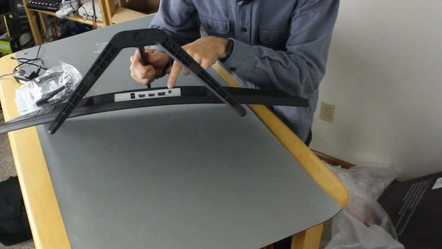 Acer Gaming Monitor ED320QR смотреть онлайн