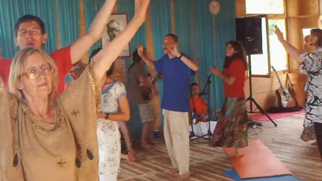 Акхандакиртан . Таежка 08.2011. ( 6 ) смотреть онлайн