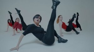 VOGUE by ANNA PANDORA | International Dance Center