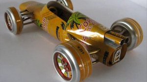 Машины из алюминиевых банок
