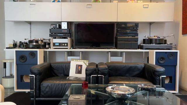 Turntable 2 - Belt-Drive or Direct-Drive and WHY? смотреть онлайн