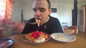 МУКБАНГ АСМР ПЛОВ с КУРИЦЕЙ / СОУС / ЯИЧНИЦА / КАПУСТА КВАШЕНАЯ / ОБЖОР / ЕДА / EATING ASMR Mukbang