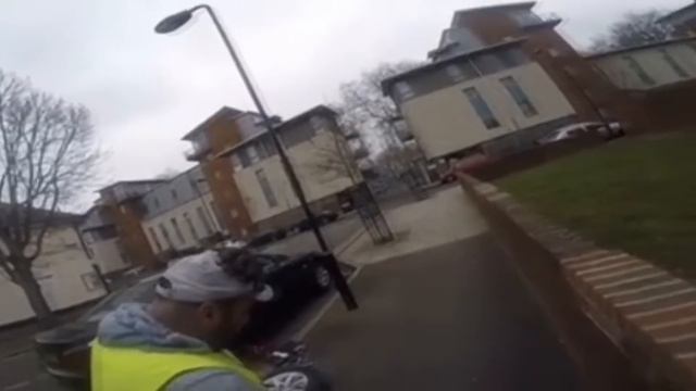 Oblivion NPC becomes hostile after bike crash смотреть онлайн