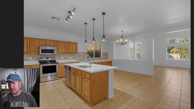 Canon 90D Vs Sony a6500 Bonus IPhone Real Estate Photography. смотреть онлайн