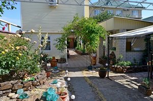 Отдых в Ейске частный сектор у моря. Жилье для отдыха в Ейске. «Лазурный берег» ГОСТЕВОЙ ДОМ