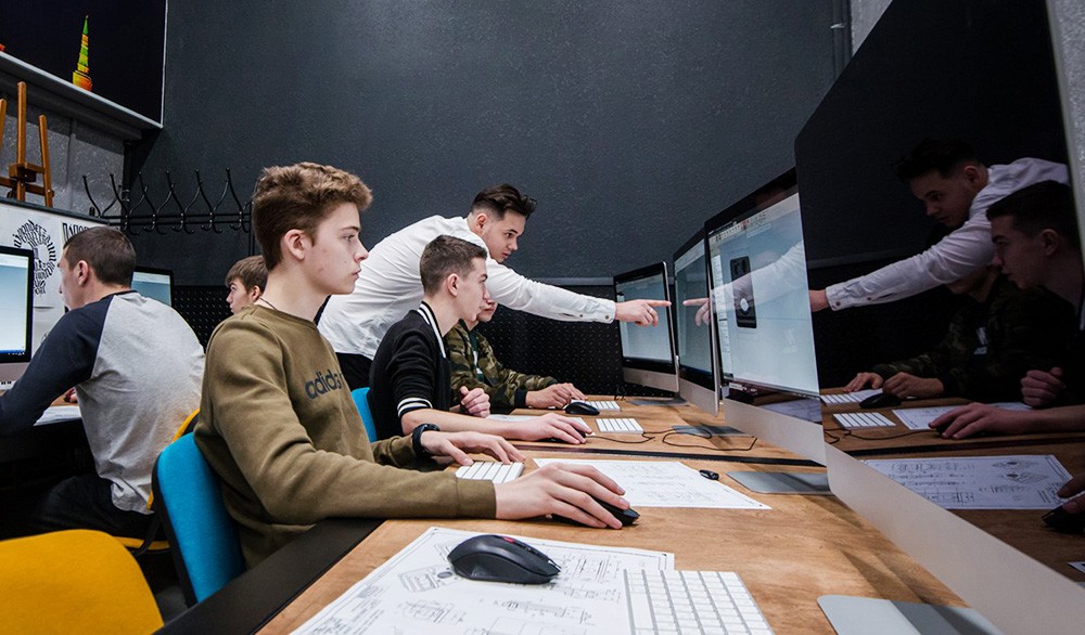 Стартовал 12-й сезон международного инженерного чемпионата CASE-IN / События на ТВЦ