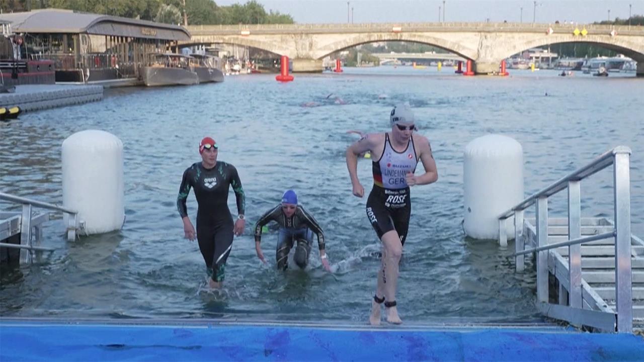 В Париже из-за качества воды в Сене отменили турнир по плаванию