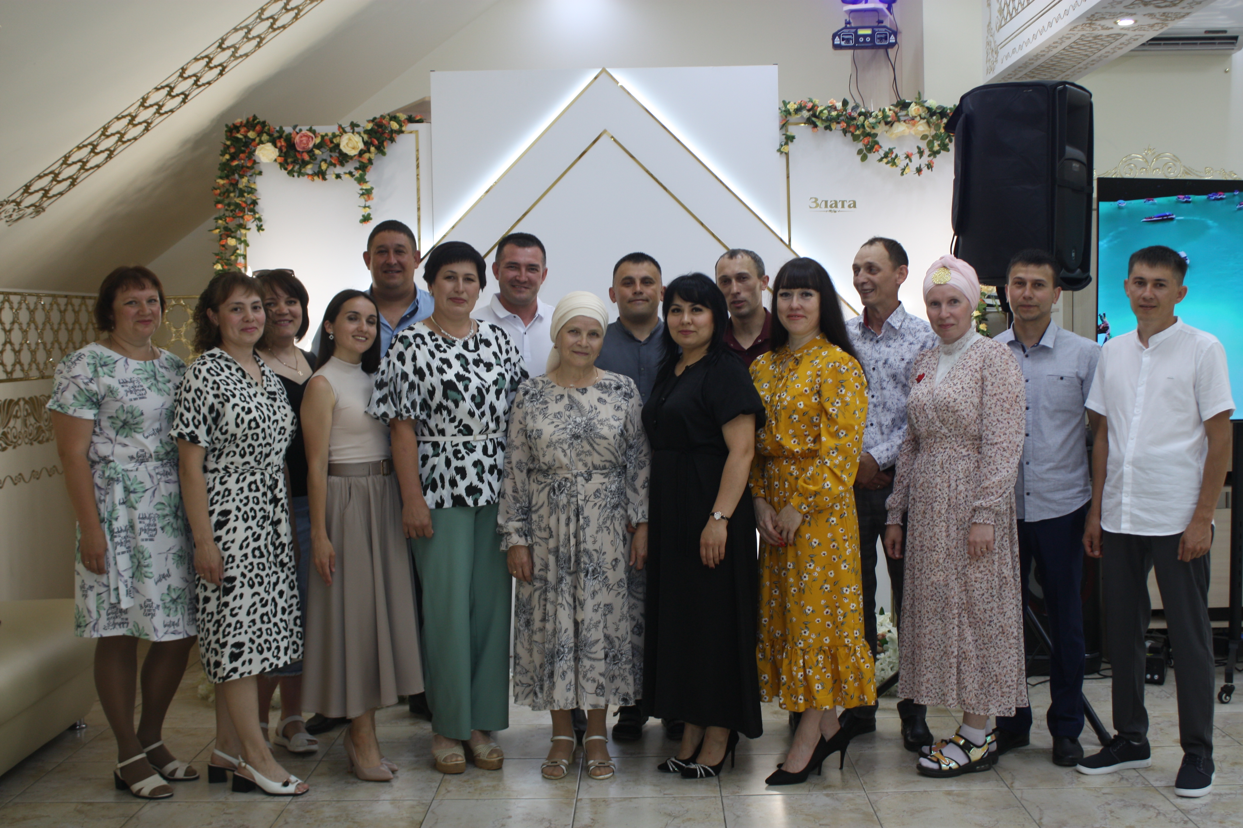 Встреча выпускников Нижнеметескинской школы. Организатор Айгуль.