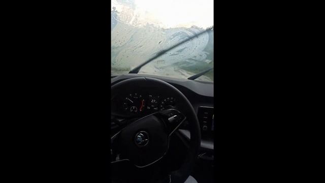 SKODA OCTAVIA 2023 MODEL YAĞMURLU HAVADA POV KAMERA SÜRÜŞ