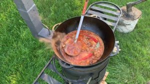 БИГУС (тушеная капуста с мясом) в казане на костре. Очень вкусно и сытно !!!