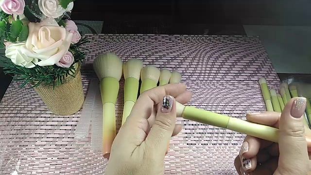 Кисти для макияжа с Алиэкпресс. смотреть онлайн