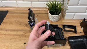 Замена держателей крышки на Атол 77Ф