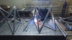 Сборка мебели на сварочном 3D столе. Пример работы на сварочном столе.