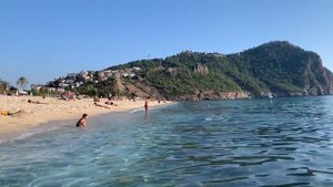 ЗНАМЕНИТЫЙ ПЛЯЖ КЛЕОПАТРЫ В АЛАНИИ, МНОГО ОТДЫХАЮЩИХ В НОЯБРЕ | Irina Belaja