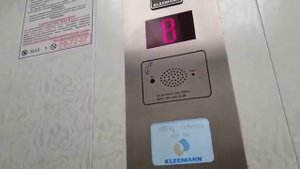 Электрический лифт Kleemann 2016года выпуска.