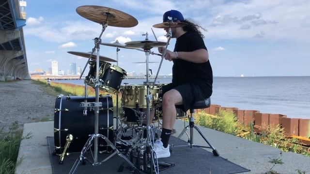 Graysea - Less Than Three (Drum Playthrough) смотреть онлайн