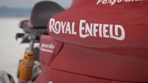 Continental GT в гонке на соляных озерах Bonneville.