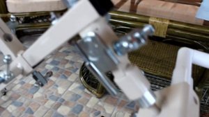 Вышивка крестом. Обзор на станок для вышивки Монстрик от Omanik Factory и раму Quantum.