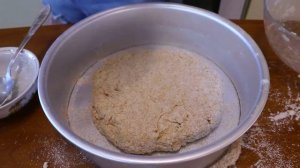 Ирландский содовый хлеб. Очень быстро, просто и вкусно.