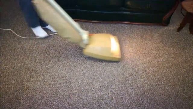 Vintage 1974 Hoover Ranger U4002 Upright Vacuum Cleaner