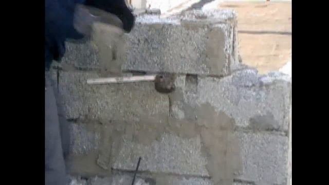 Проблемы при демонтаже постройки из полистиролбетонных блоков.