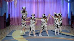 Танец "Жонглеры" ГУО "Дошкольный центр развития ребёнка № 58 г. Гродно"