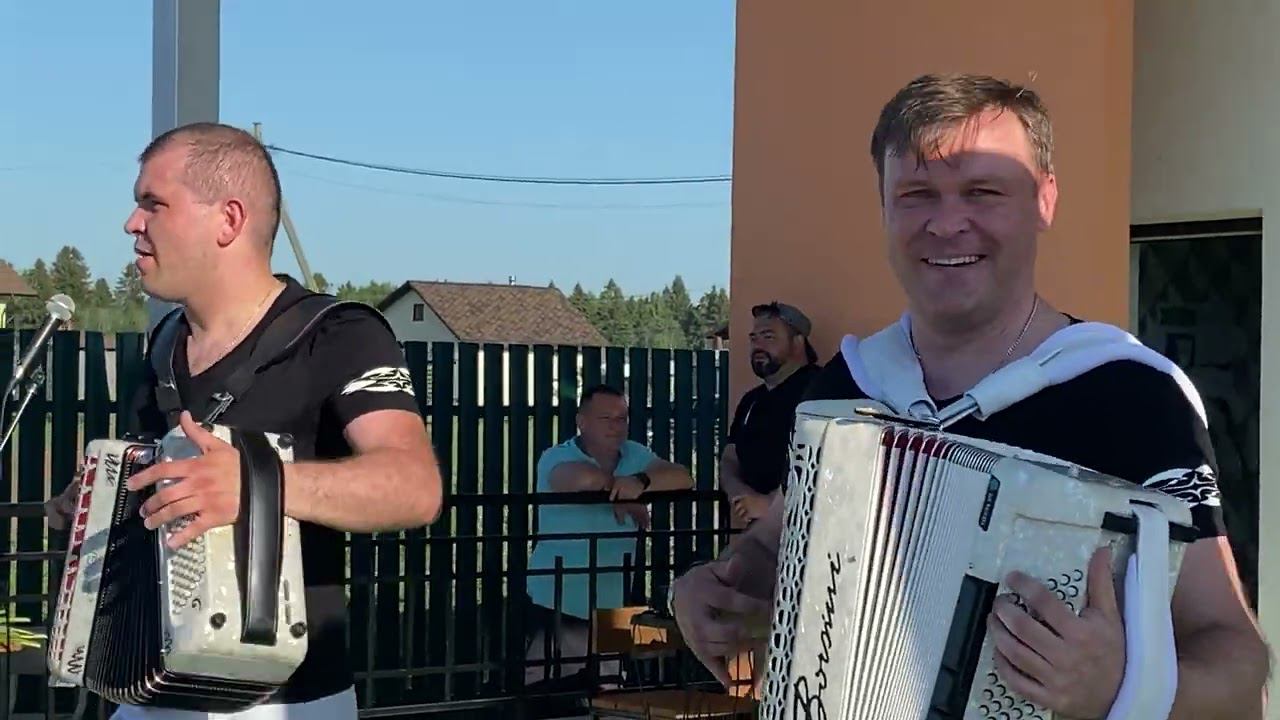 Дуэт аккордеонистов "Штрихкод" Карнавал смотреть онлайн