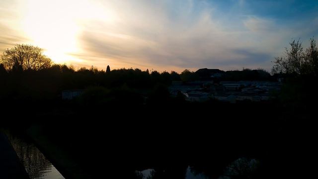 A Lockdown Ride - Raleigh Bomber Vintage Bicycle Ride - DJI Spark смотреть онлайн