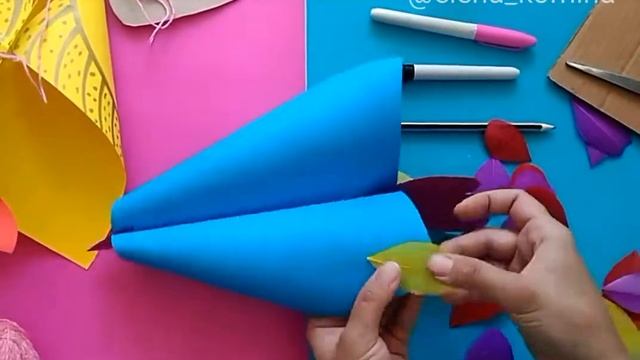 Простой воздушный змей из цветной бумаги смотреть онлайн