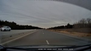 Видео с регистратора Azdome PG17, дневная съемка,  фронтальная камера, трасса