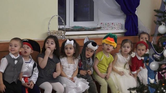 Новый год 2014 Детский сад Дошкольное отделение гимназии №1570 ч.2 смотреть онлайн