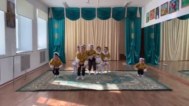 Аягөз би тобы орыс биі «Ой Варенька»