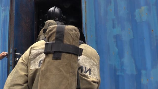 Пожарные Хабаровска постоянно совершенствуют свои профессиональные навыки