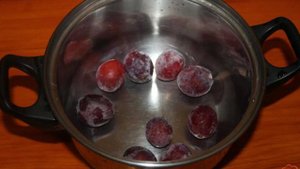 Сливовый компот с грушей