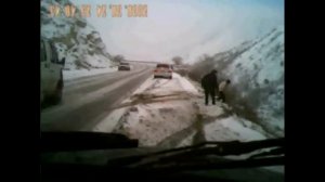 машина упала с обрыва
