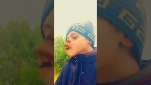 Когда с друзьями поехали на вело-прогулку вы решили спеть песню.?? смотреть онлайн