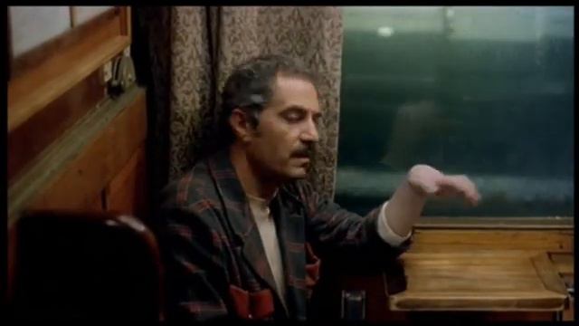 Cafè express - Nanni Loy, 1980. Il braccio. La verità che si vede.