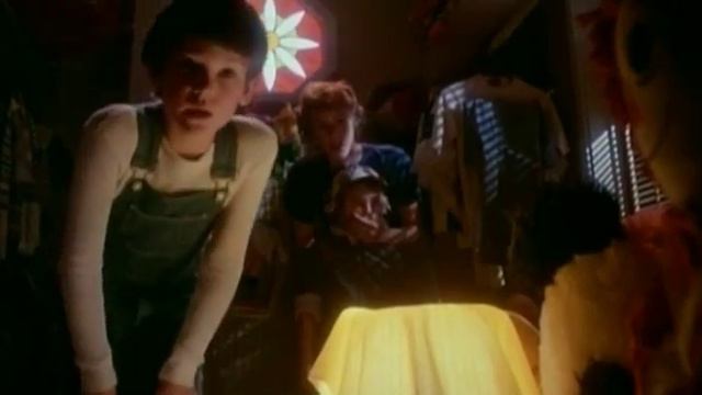 Инопланетянин (E.T. the Extra-Terrestrial) смотреть онлайн