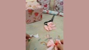 DIY: Как завязать бантик из ленты на елку своими руками. Быстрый и простой лайфхак.