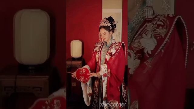 Образы, очередная примерка).