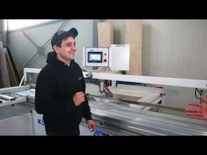 Демонстрация возможностей форматно-раскроечного станка с ЧПУ KS 832 на мебельном производстве Старт