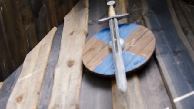 Чем заняться на карантине? Посетить Синиалликад, Деревня викингов и ведьмин колодец в Тухала смотреть онлайн