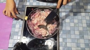 Жульен из куриного филе без сыра. Спагетти с куриным жульеном. Как приготовить жульен.