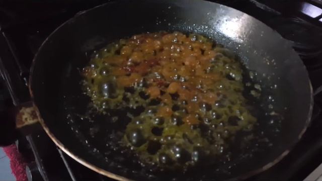 ПИКАНТНЫЙ САЛАТ С КРЕВЕТКМИ, АВОКАДО И МАНГО. Домашние рецепты. смотреть онлайн