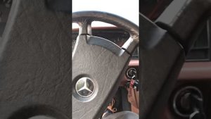 Поменял вакуумный усилитель тормозов, стал стабильно работать двигатель, ура! Мерседес 190